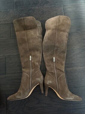 Vince Camuto Women’s Tall Suede Knee-High Heeled Boots in Brown